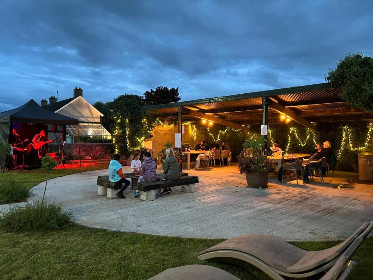 Fitz Of Inch Hotel Stradbally  Exterior photo